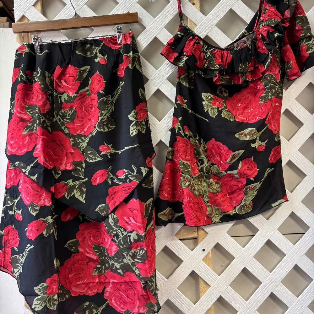 Shirt and skirt with tags